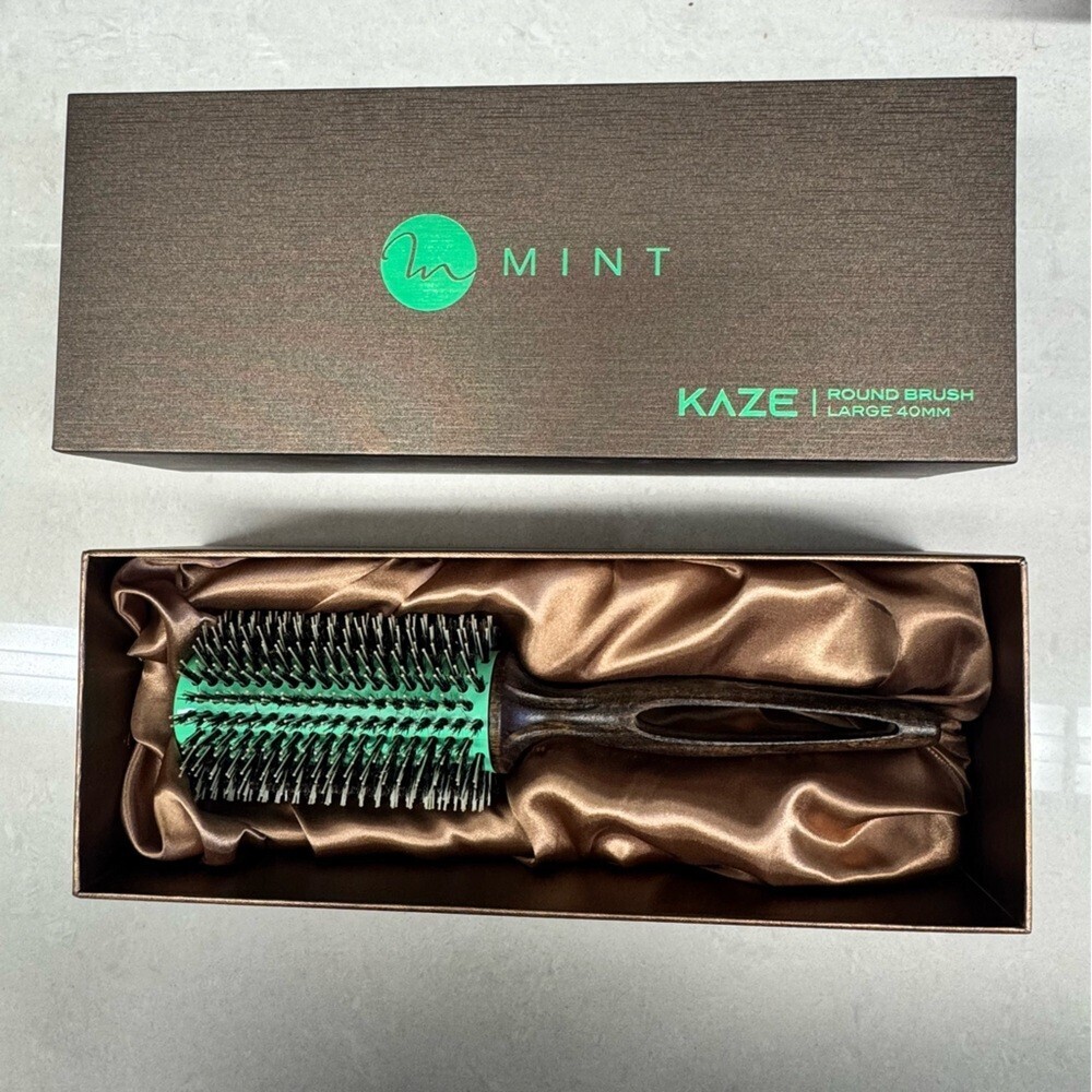 Mint Kaze Round Brush large 40mm boar bristles premium brand new